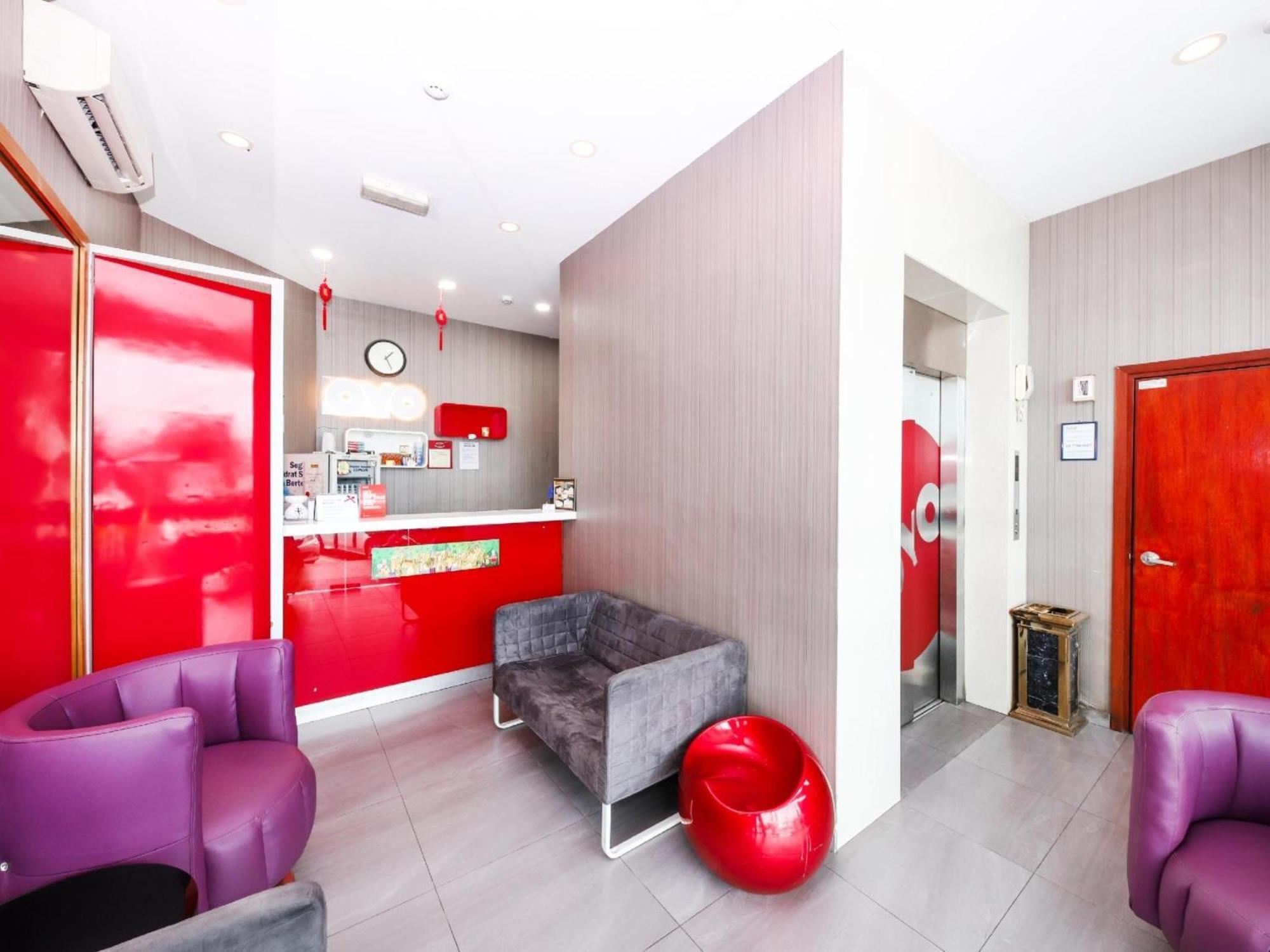 Super Oyo 340 Comfort Hotel Kampong Batu Belah Eksteriør billede