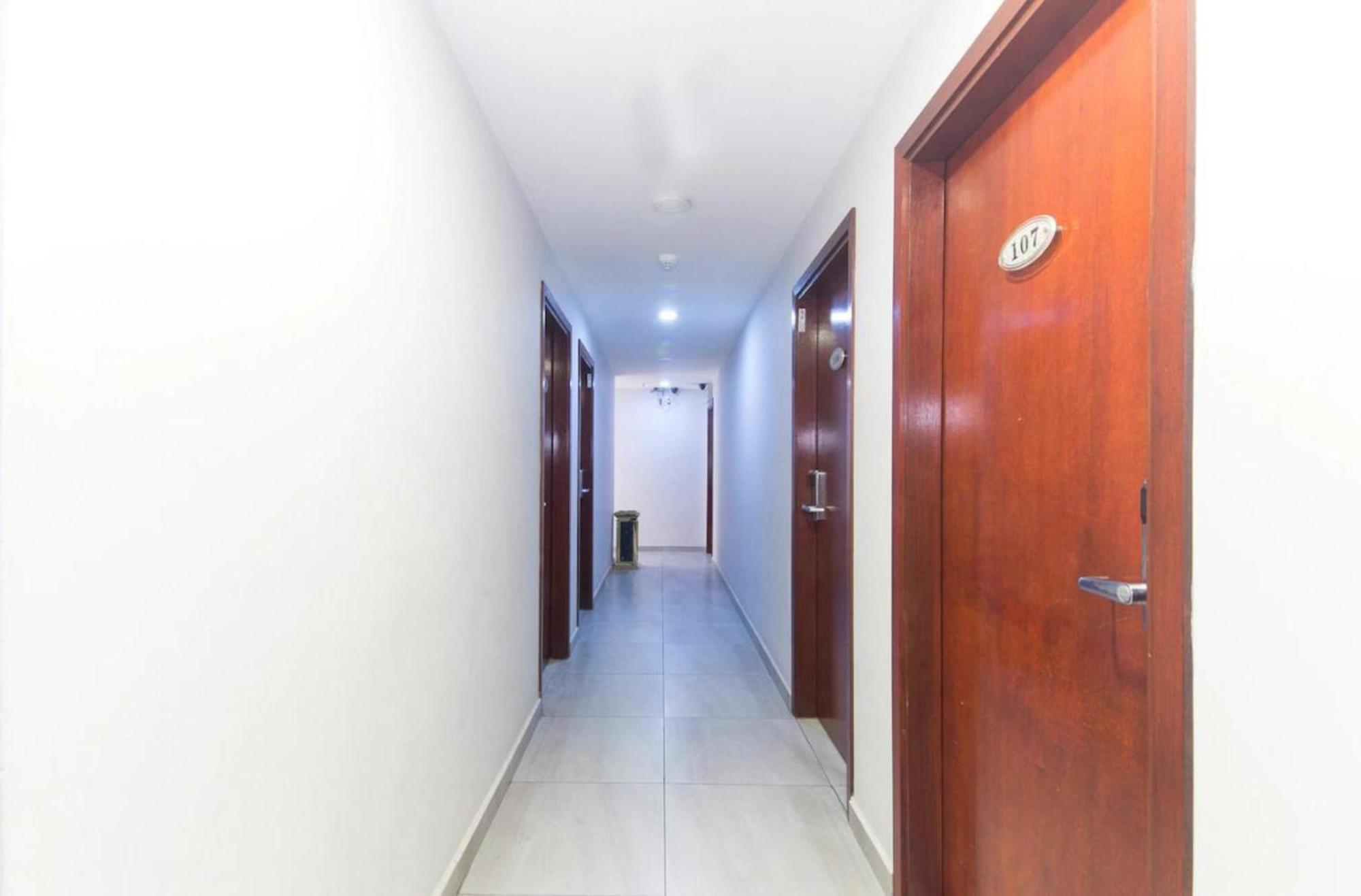 Super Oyo 340 Comfort Hotel Kampong Batu Belah Eksteriør billede