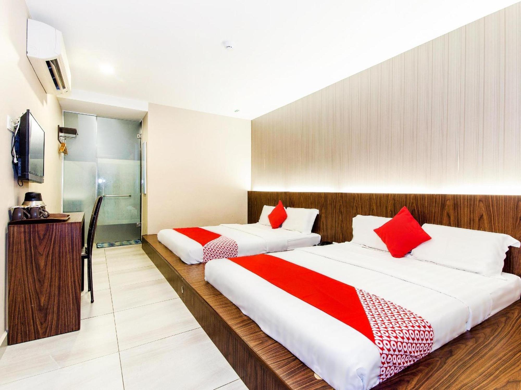 Super Oyo 340 Comfort Hotel Kampong Batu Belah Eksteriør billede